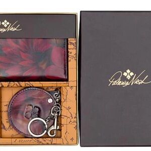 Patricia Nash ERICA Leather Wristlet  Liscia Mirror Boxed Set Rustic Mums NO BOX